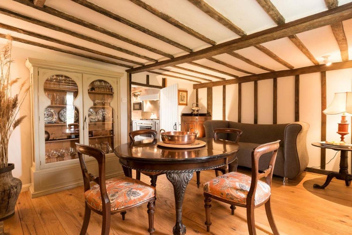 Navigation Cottage On The Historic Sea Lock Overlooking The Nature Reserve مالدون المظهر الخارجي الصورة
